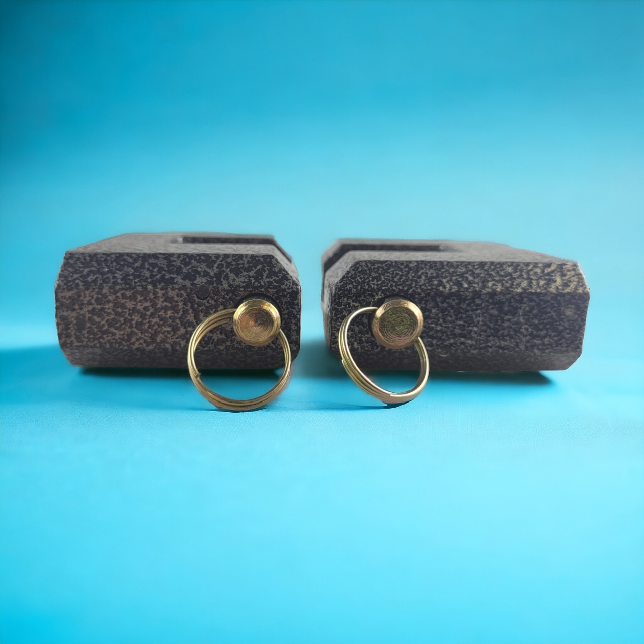 Замок амбарный 90 мм, прямоугольный, серый оптом